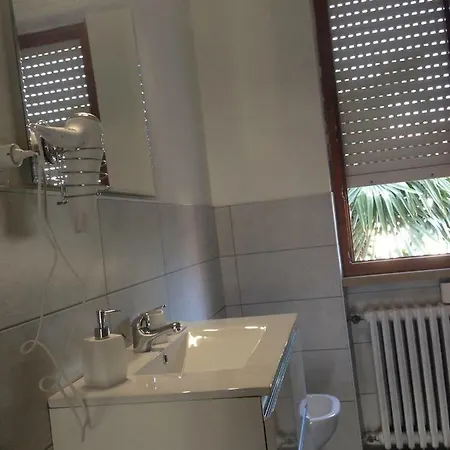 Casa Do Sol 아파트 페스키에라델가르다